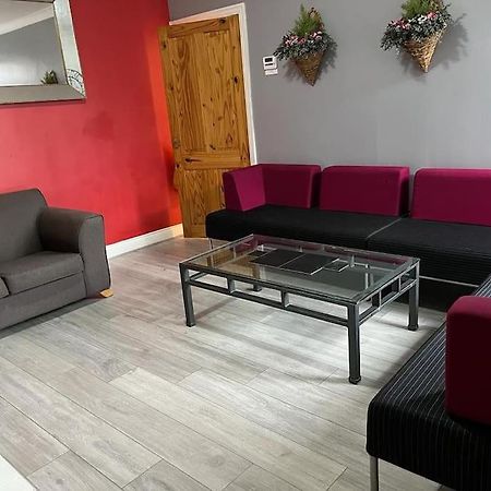 Ovington Grove 2 Fully Equipped Kitchen Free Parking 3 Bedrooms Netflix Нюкасъл ъпон Тайн Екстериор снимка