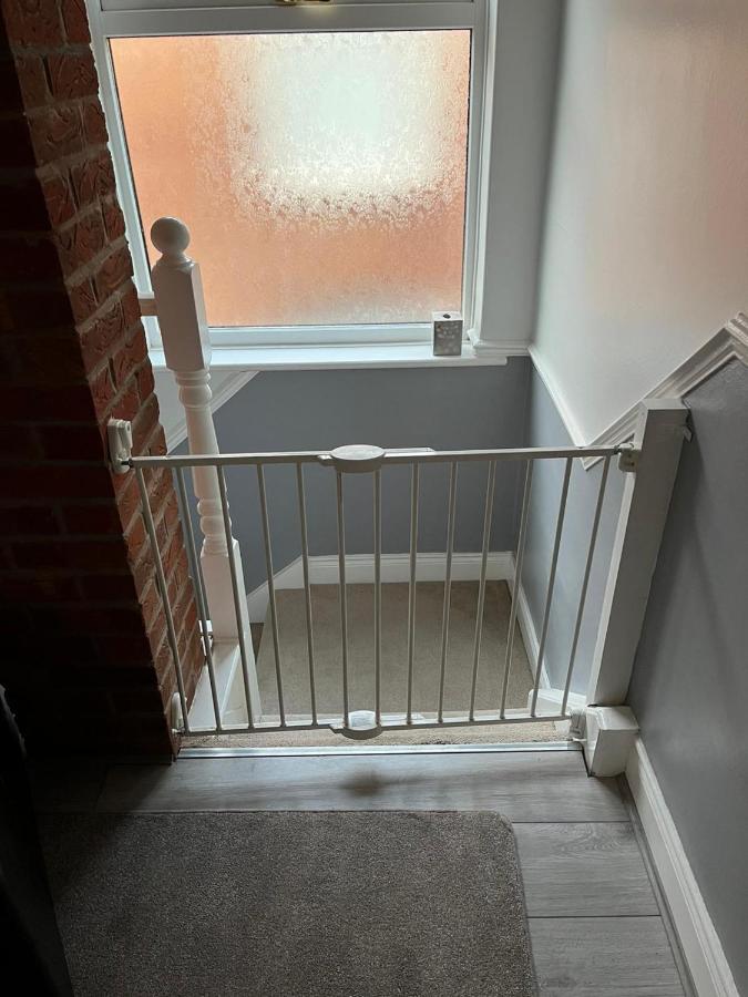 Ovington Grove 2 Fully Equipped Kitchen Free Parking 3 Bedrooms Netflix Нюкасъл ъпон Тайн Екстериор снимка